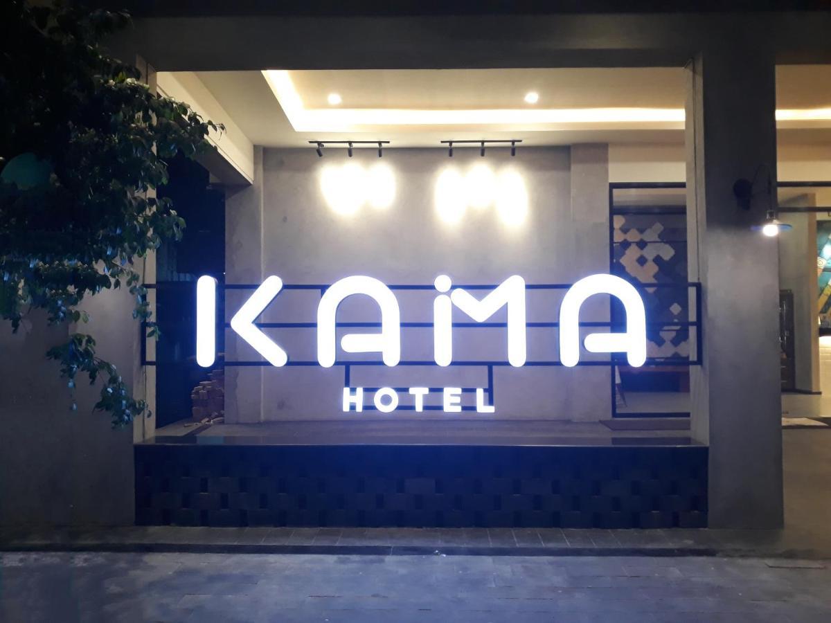Kama Hotel Medan Luaran gambar