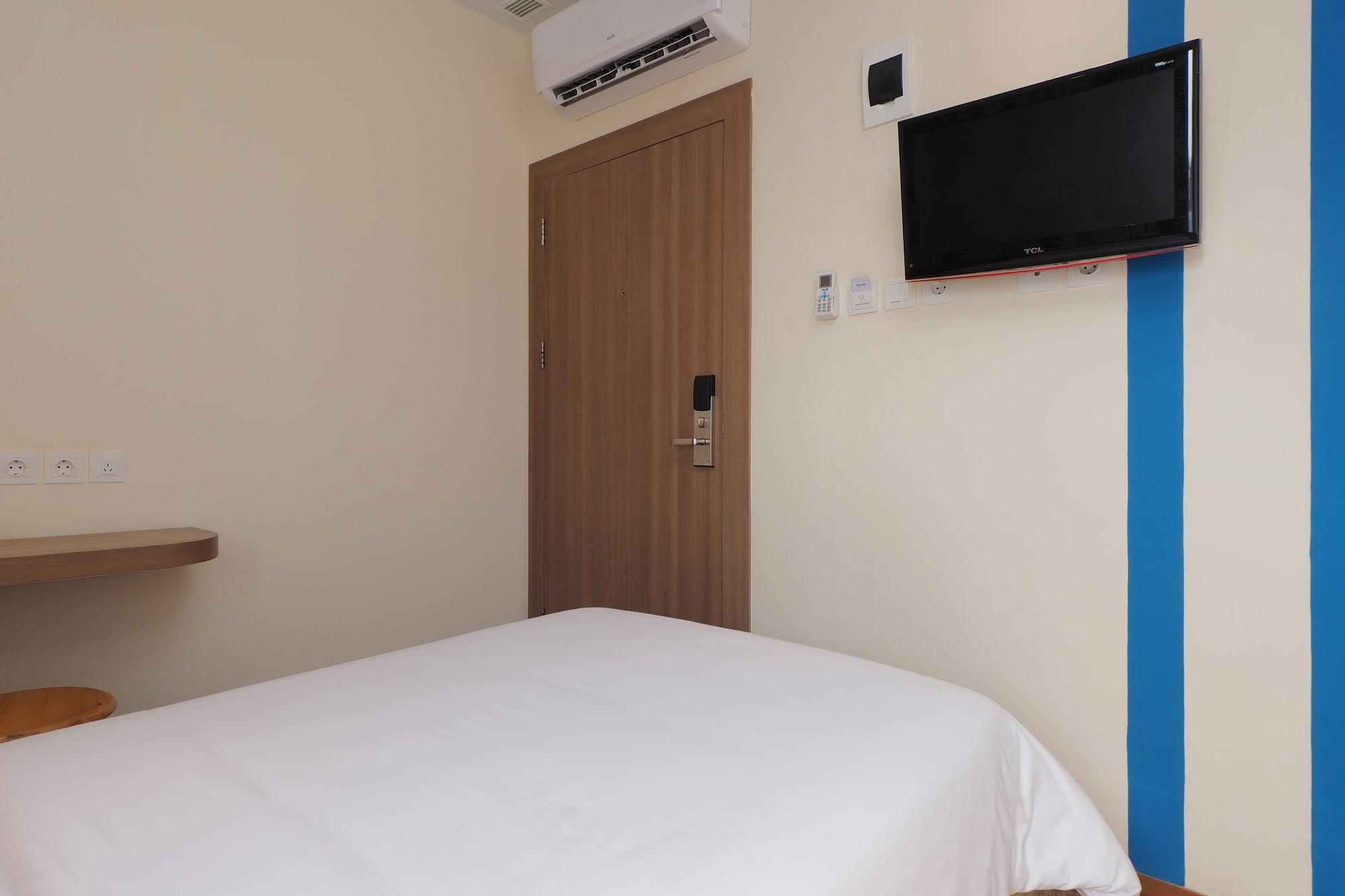 Kama Hotel Medan Luaran gambar